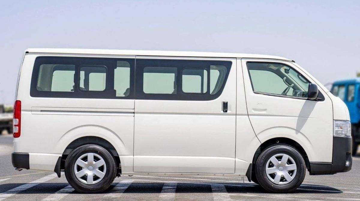 Toyota Hiace TOYOTA HIACE STD 2.5D MT 15 SEATER MY2024 – WHITE-6-6