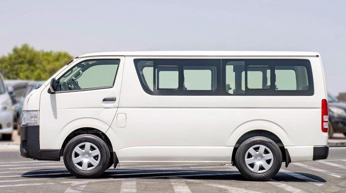 Toyota Hiace TOYOTA HIACE STD 2.5D MT 15 SEATER MY2024 – WHITE-8-8