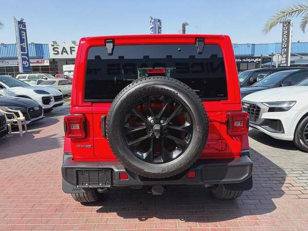 2021. Wrangler 4xe. Panoramic roof.