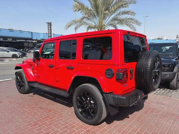 2021. Wrangler 4xe. Panoramic roof.