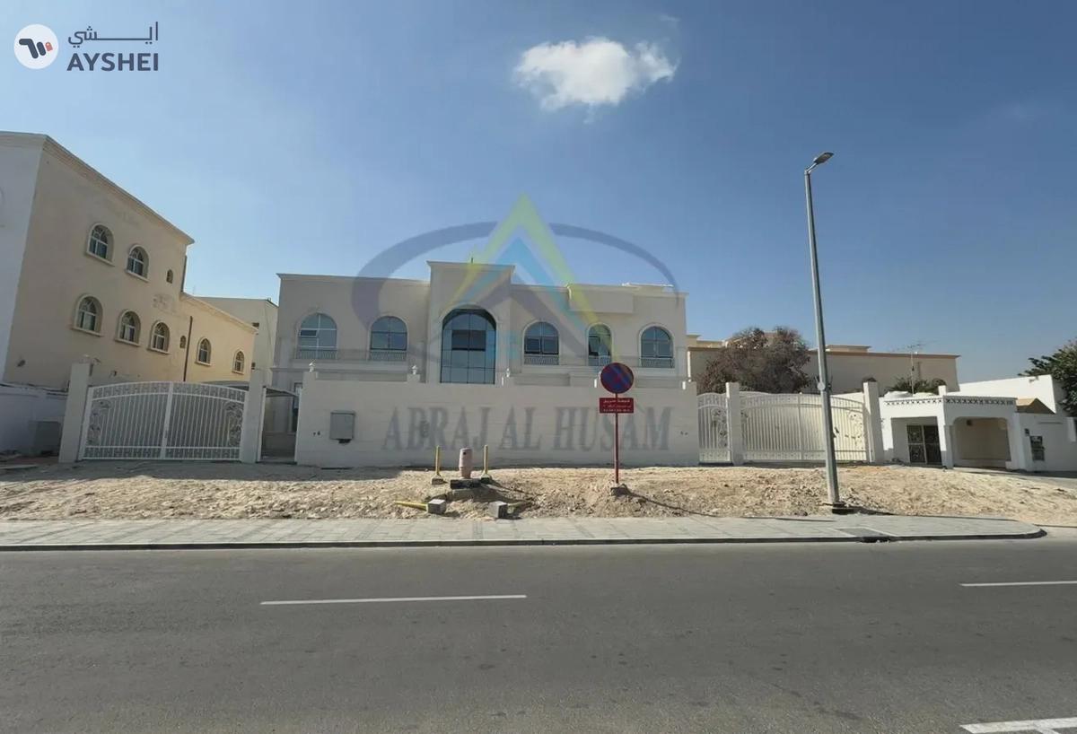 VILLA FOR SALE IN BAWABAT AL SHARQ, BANIYAS EAST-2-2