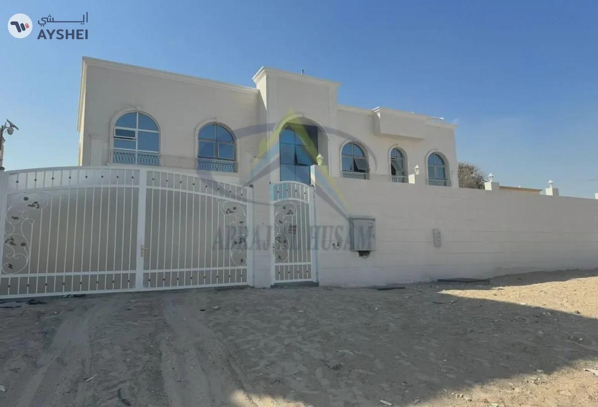 VILLA FOR SALE IN BAWABAT AL SHARQ, BANIYAS EAST-0-0