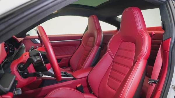 Special Offer | AED 13,667 PM | Super High Options | 911 Turbo S