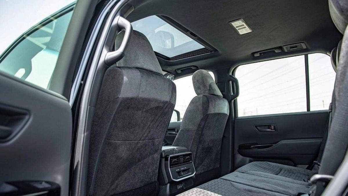 Toyota Land Cruiser LAND CRUISER GXR 3.3L DIESEL-12-12