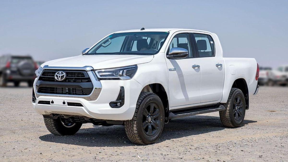 Toyota Hilux toyota hilux 2.4L DIESEL FULL OPTION-0-0