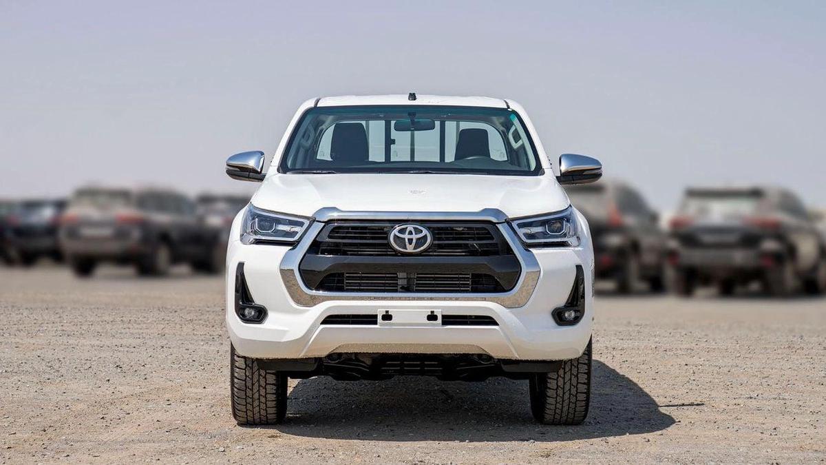 Toyota Hilux toyota hilux 2.4L DIESEL FULL OPTION-1-1