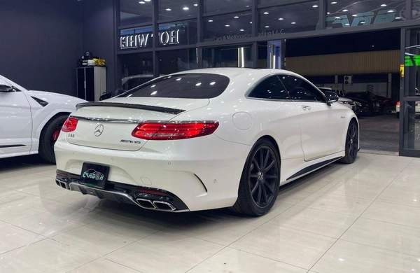 Mercedes-Benz S 63 AMG Coupe