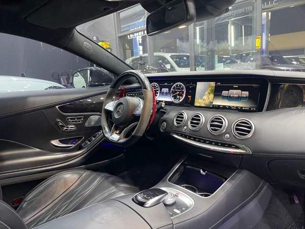 Mercedes-Benz S 63 AMG Coupe