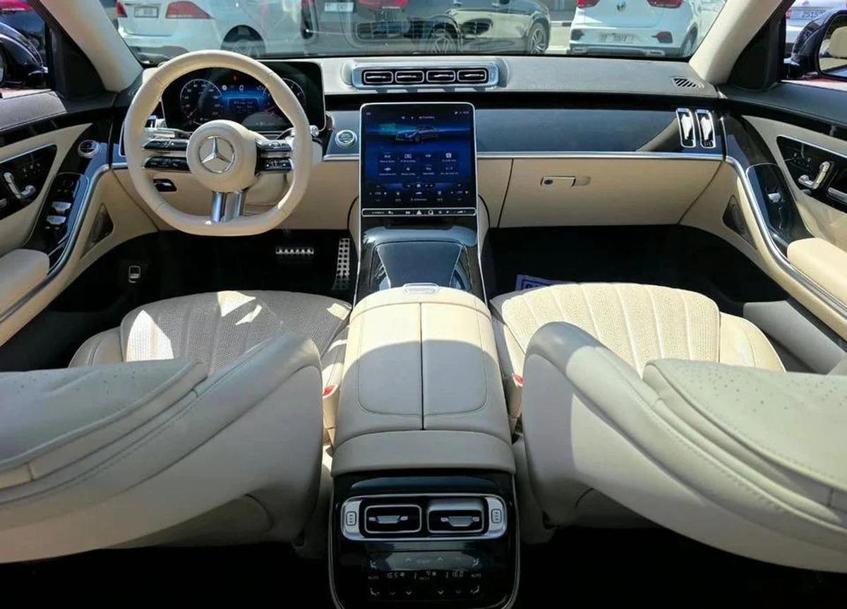 Mercedes-Benz S 500 AMG Warranty & Service 2023 GCC-2-2
