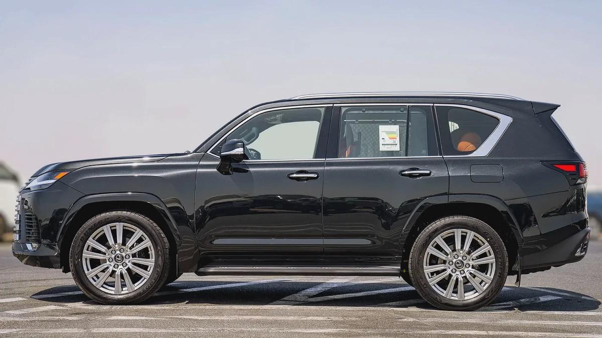 Lexus LX 600 VIP 2026 GCC Specs - Brand New-5-5