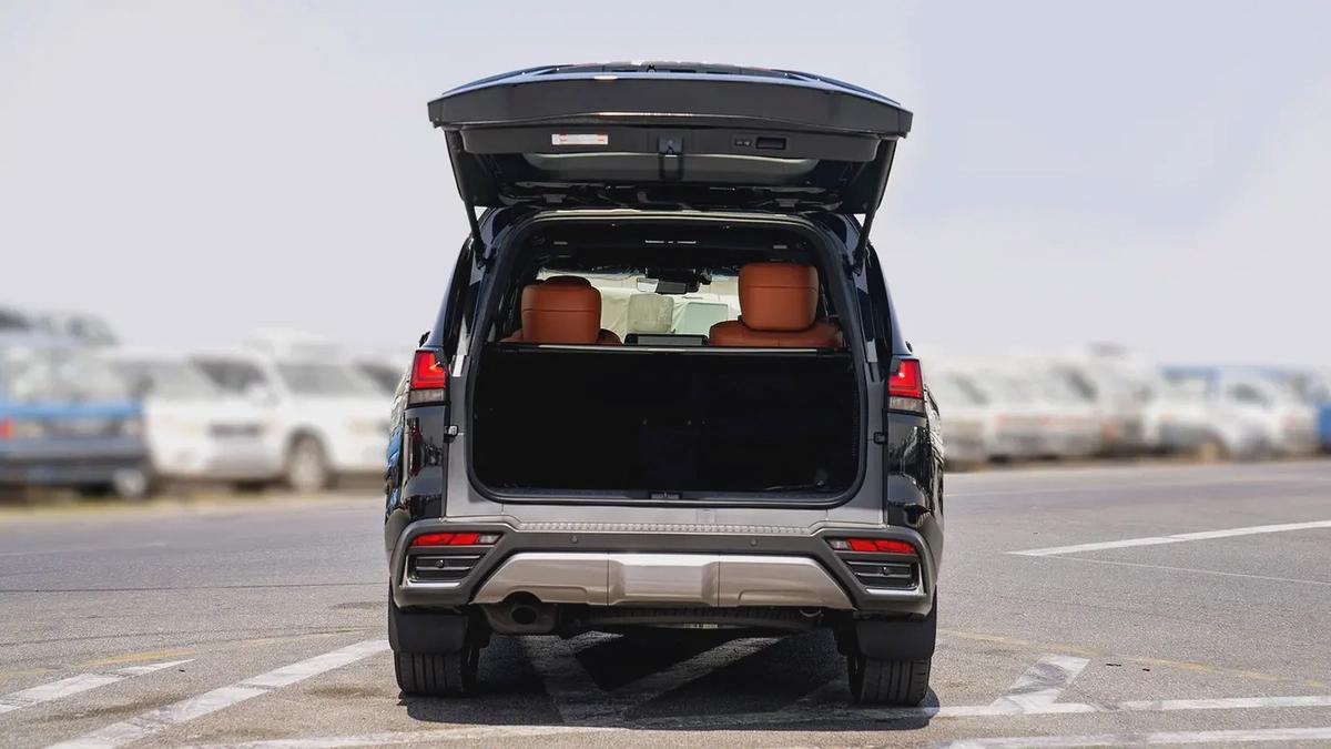 Lexus LX 600 VIP 2026 GCC Specs - Brand New-9-9
