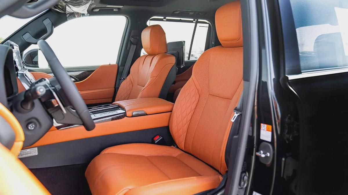 Lexus LX 600 VIP 2026 GCC Specs - Brand New-10-10