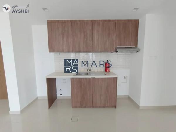 Luxury 1 Bedroom || With Balcony|| Ready to move