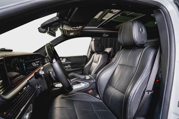 Mercedes Benz GLS 600 Maybach-High Specs-Ultra Luxury SUV-Chrome Package