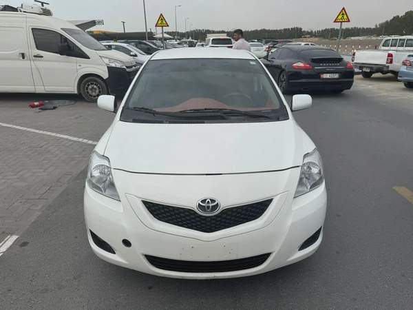 GCC Specs Toyota Yaris S, 2011