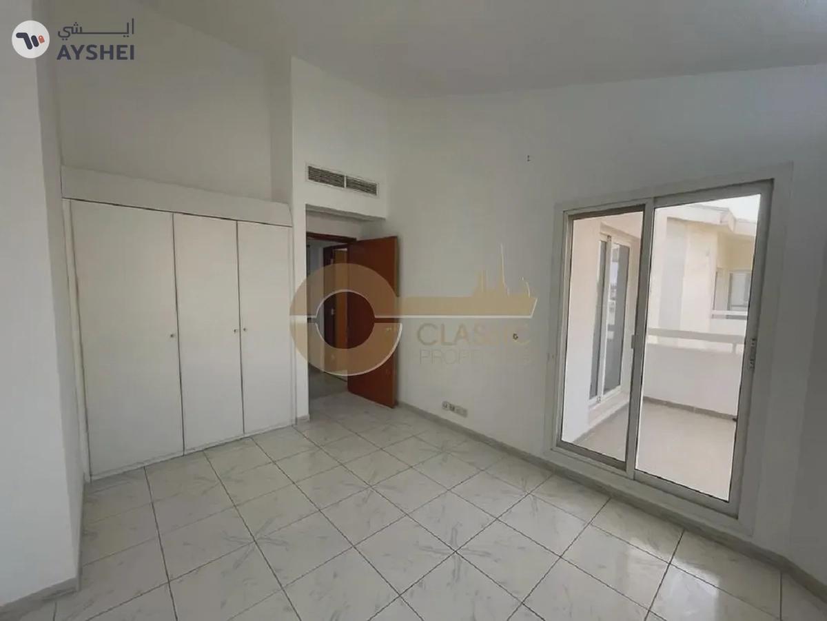 4 Bedroom Villa+Maids | Falcon Villa | Al Garhoud-11-11