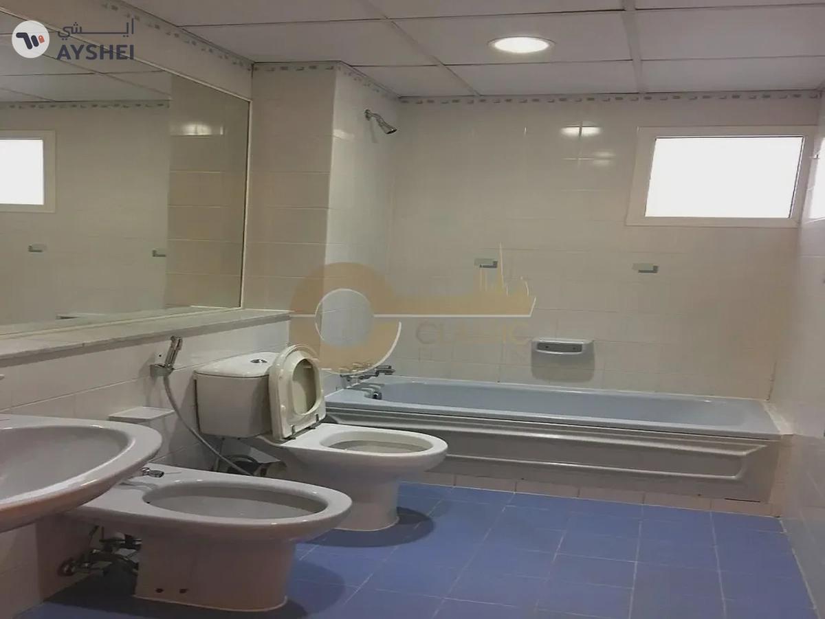 4 Bedroom Villa+Maids | Falcon Villa | Al Garhoud-14-14