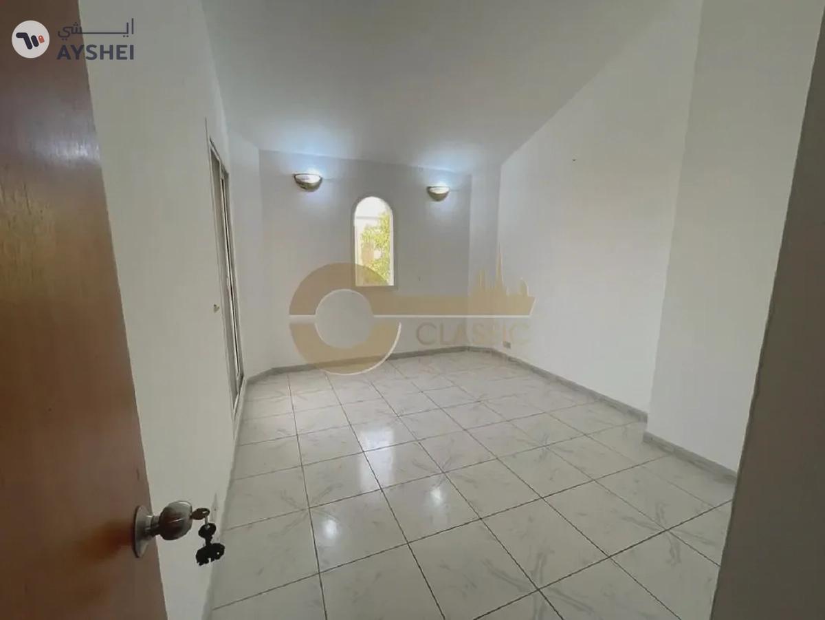 4 Bedroom Villa+Maids | Falcon Villa | Al Garhoud-16-16