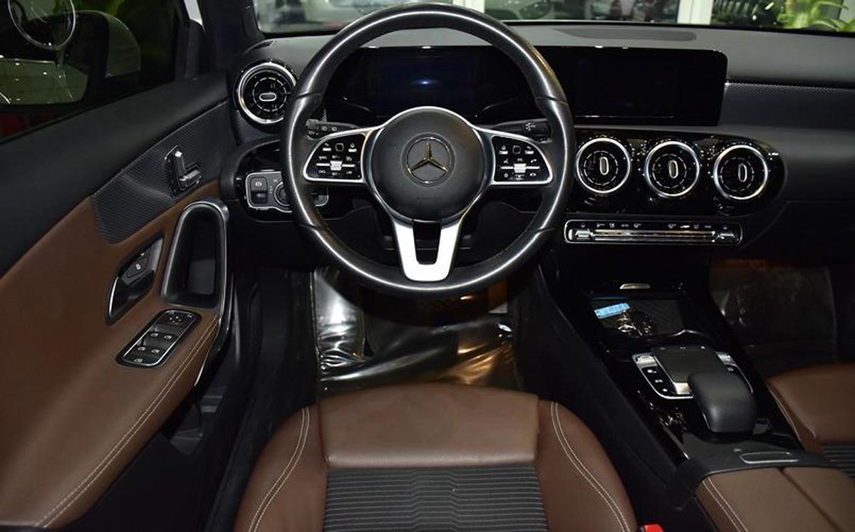 Mercedes Benz A200 ( 2020 Model ) in White Color GCC Specs-12-12