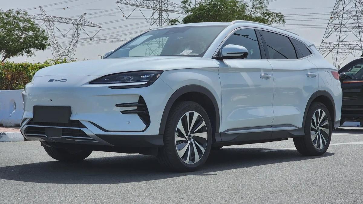 BYD Song Plus Champion (White)-3-3
