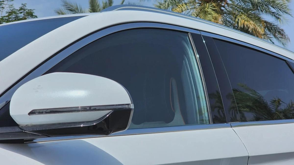 BYD Song Plus Champion (White)-5-5