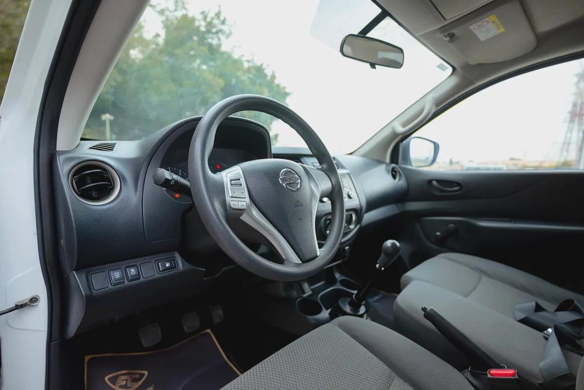 Navara | Double Cabin SE 4X2 | Manual | GCC Specs | Ref#N73209-11-11