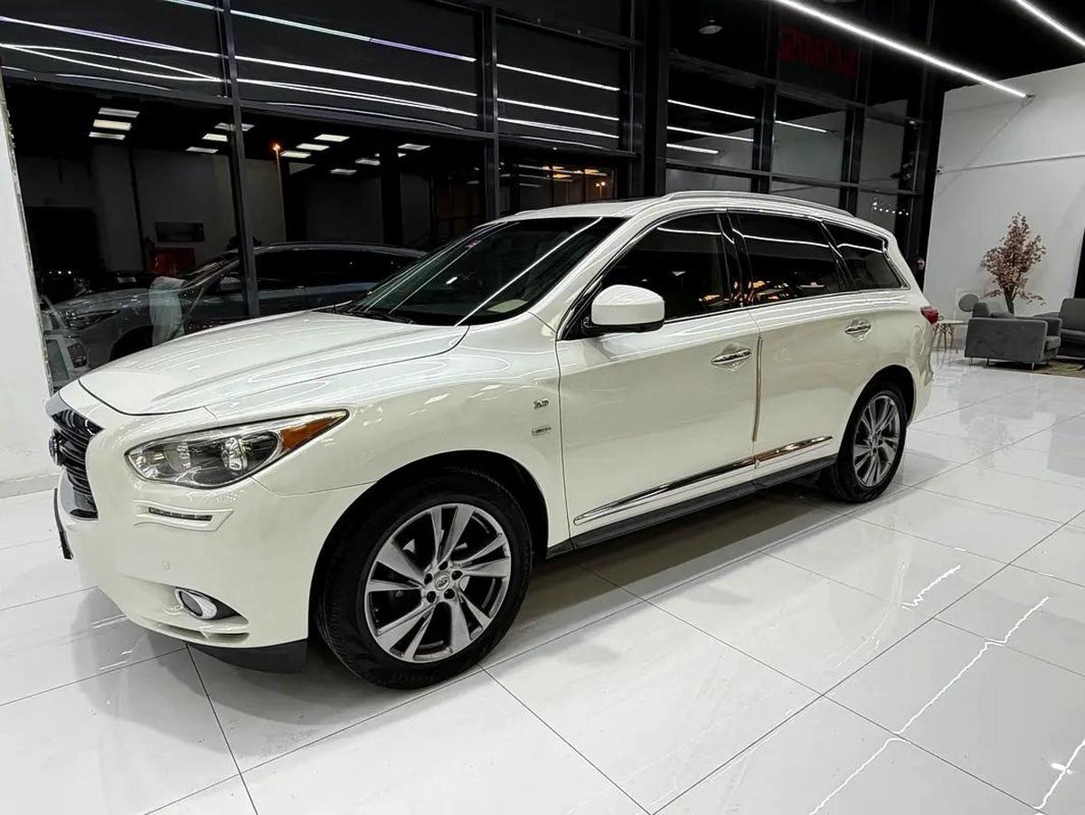 Infiniti QX60 Premium 2016 GCC Specs full service history-0-0