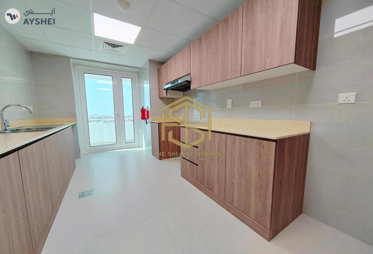 APARTMENT FOR RENT IN DXB TOWER, SHEIKH ZAYED ROAD-20-20