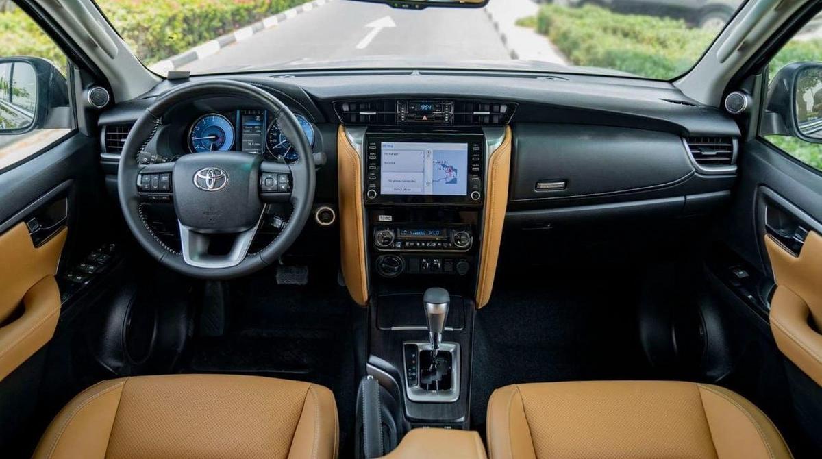 Toyota Fortuner VX1 4X4 4.0L FORTUNER SR5 4.0L V6 PETROL-8-8