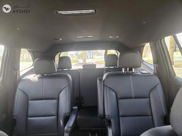 2024 GMC Acadia Elevation Up-Level