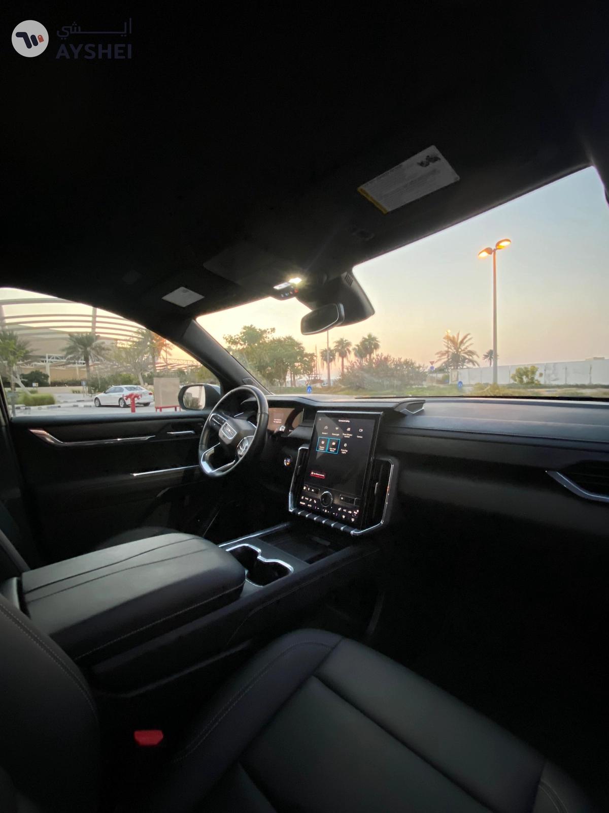2024 GMC Acadia Elevation Up-Level-2-2