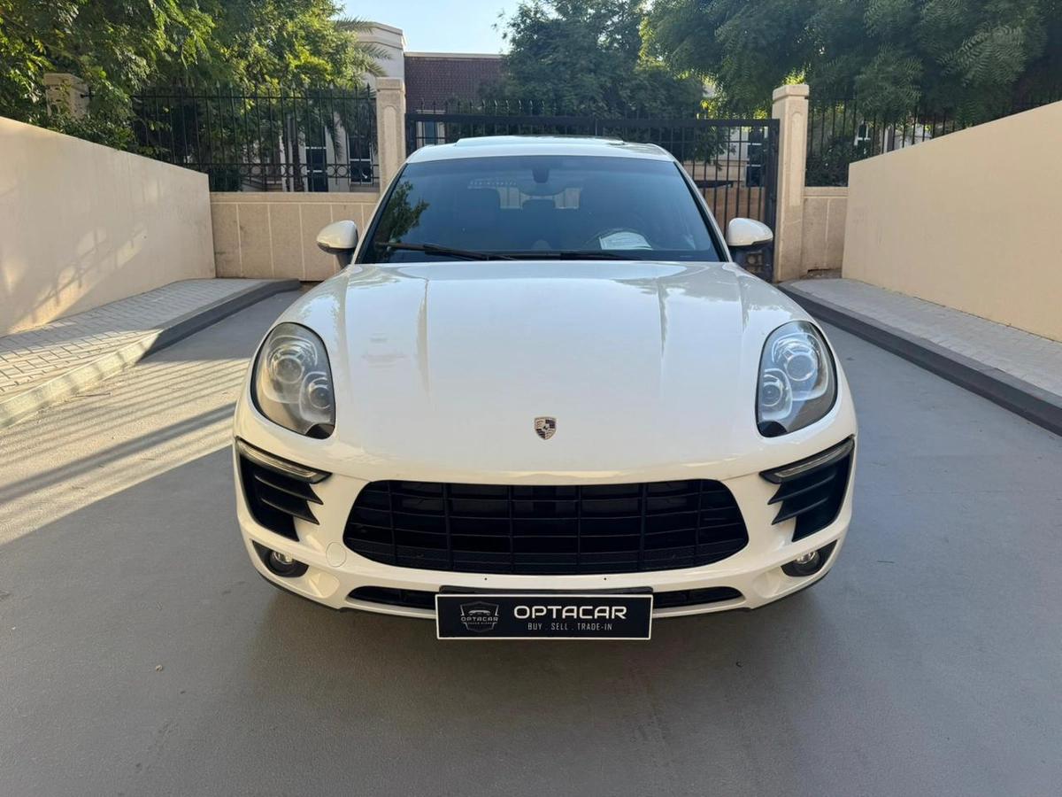 Gulf Specs 2016 PORSCHE MACAN S 3.0Litre V6 Twin-Turbo (Agency Maintained Al-Naboodah)-9-9