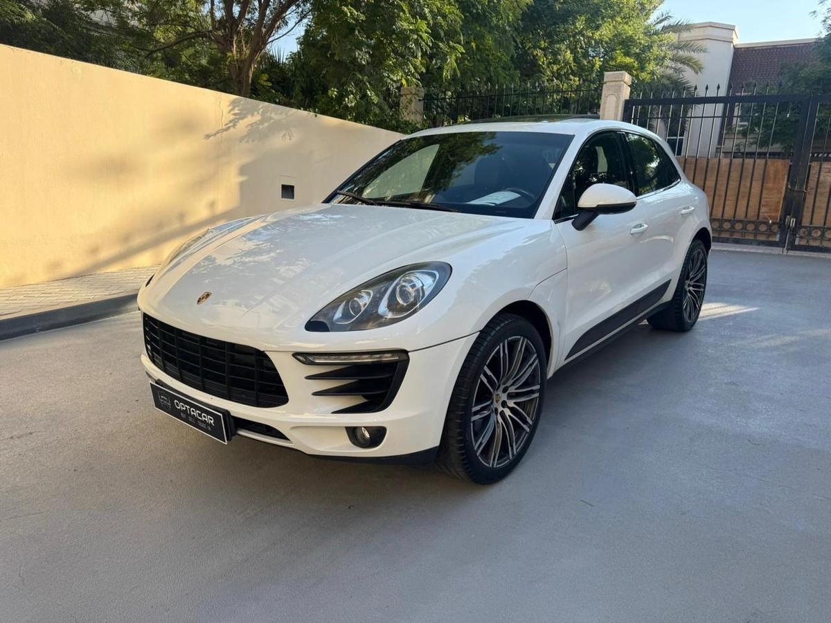 Gulf Specs 2016 PORSCHE MACAN S 3.0Litre V6 Twin-Turbo (Agency Maintained Al-Naboodah)-0-0