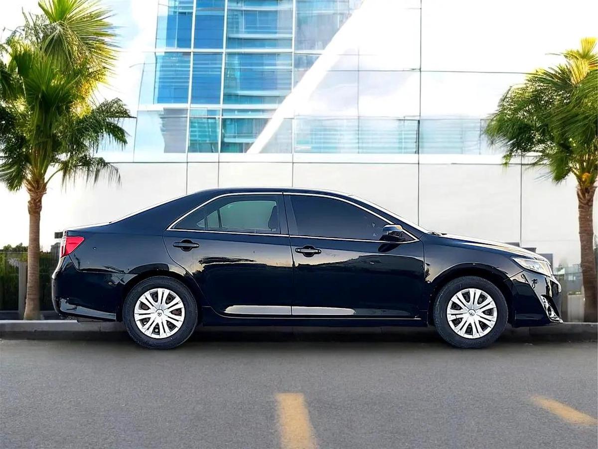 Toyota Camry GL 2015 - GCC Specs - Reliable and Efficient-12-12