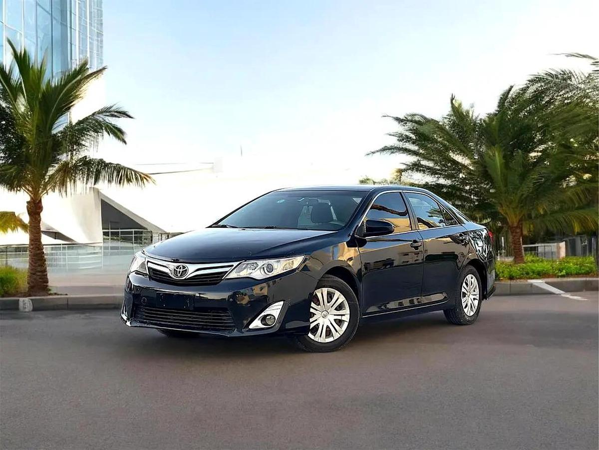 Toyota Camry GL 2015 - GCC Specs - Reliable and Efficient-0-0