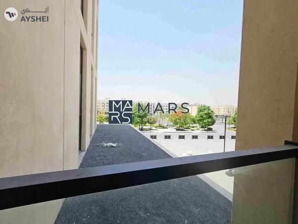 BIG BALCONY | WITH KITCHEN APPLIANCES | READY TO MOVE