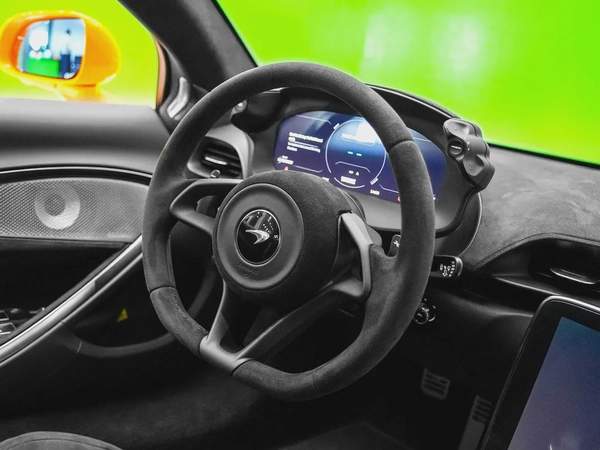 2025 ARTURA PERFORMANCE UNDER 2 YEARS FREE CONTRACT SERVICE AND WARRANTY - ONLY 450 KM