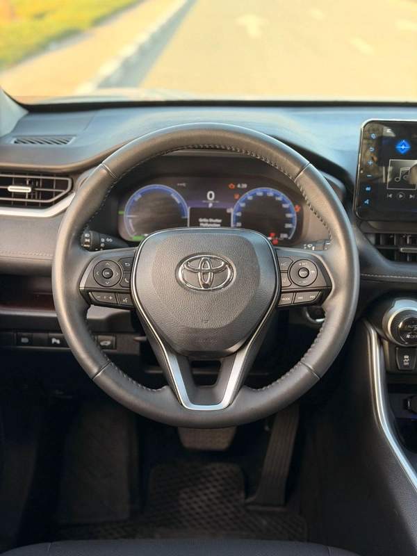 Toyota RAV4 Hybrid 2.0L Japan 360 Camera, full option 2024