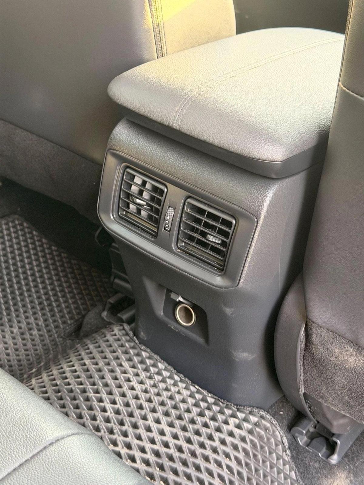 Toyota RAV4 Hybrid 2.0L Japan 360 Camera, full option 2024-16-16