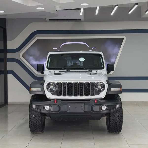 2025 Jeep Wrangler Rubicon V4