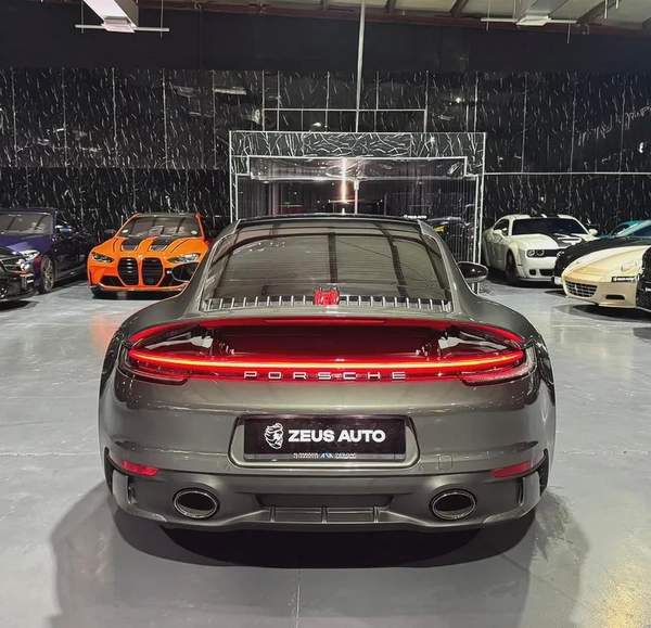 Porsche 911 Carrera 4S 2020 GCC specs for 399,000.00 AED