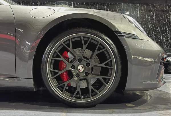 Porsche 911 Carrera 4S 2020 GCC specs for 399,000.00 AED