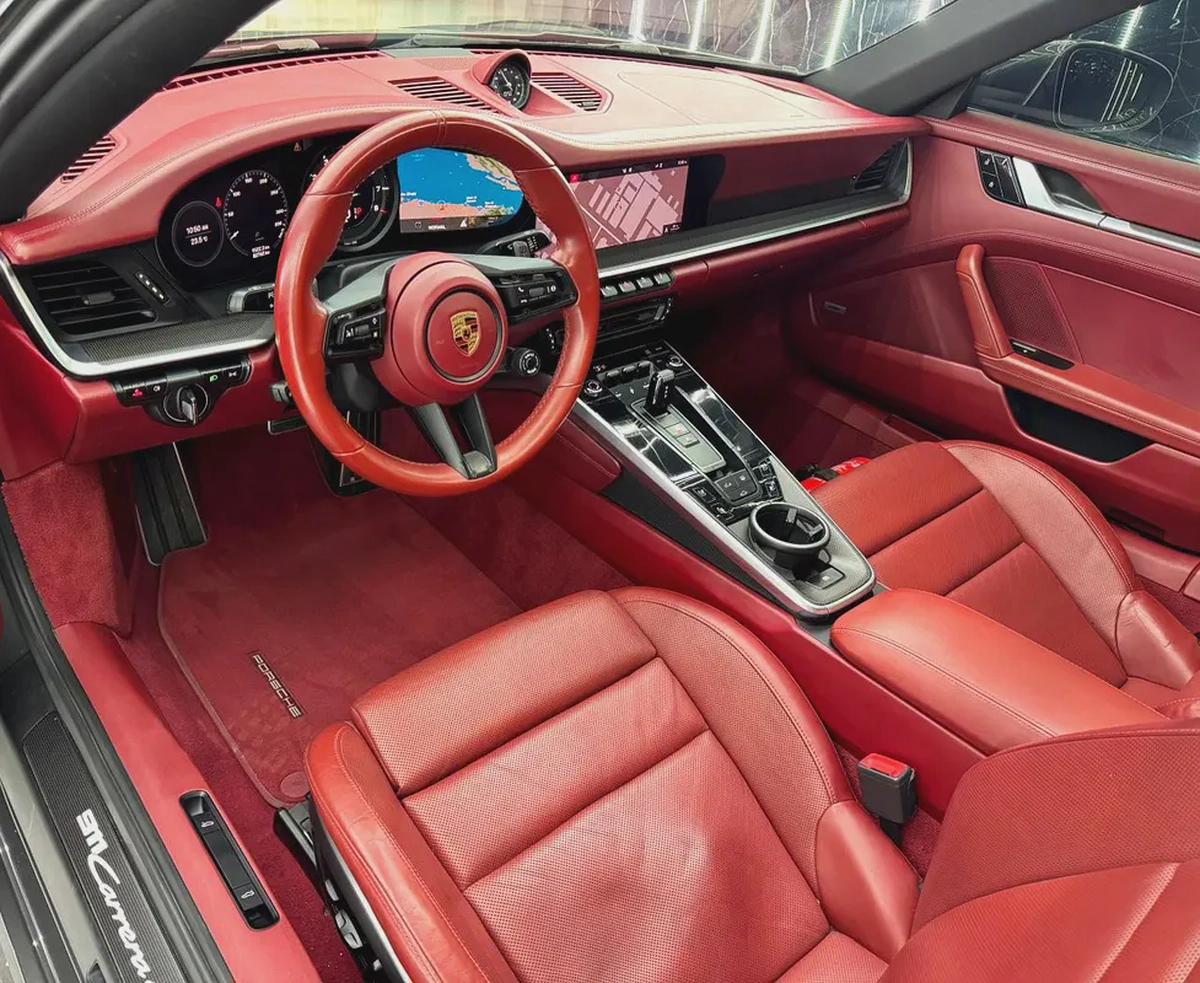 Porsche 911 Carrera 4S 2020 GCC specs for 399,000.00 AED-10-10