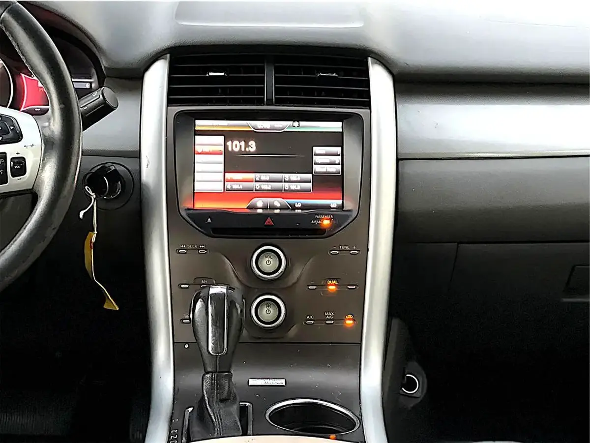 2014 Ford Edge SE - GCC Specs 3.5L V6-3-3