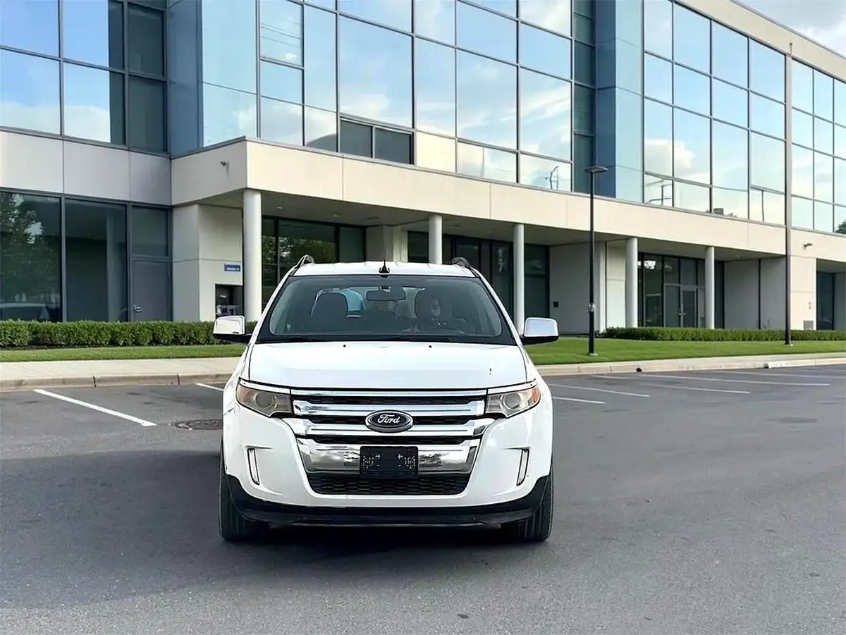 2014 Ford Edge SE - GCC Specs 3.5L V6-16-16