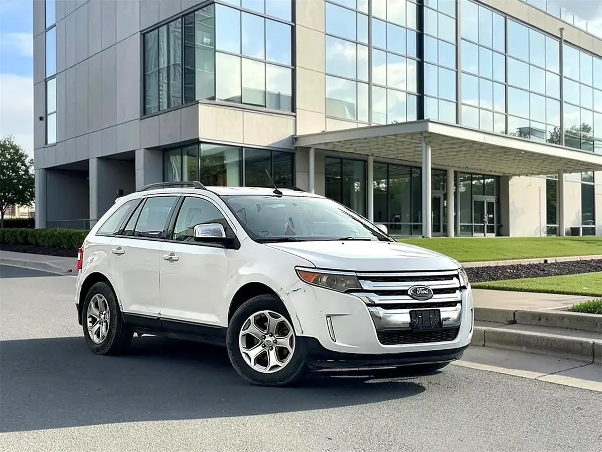 2014 Ford Edge SE - GCC Specs 3.5L V6-7-7