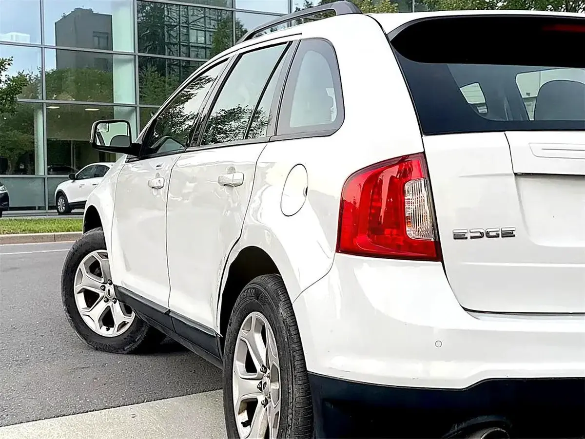 2014 Ford Edge SE - GCC Specs 3.5L V6-1-1