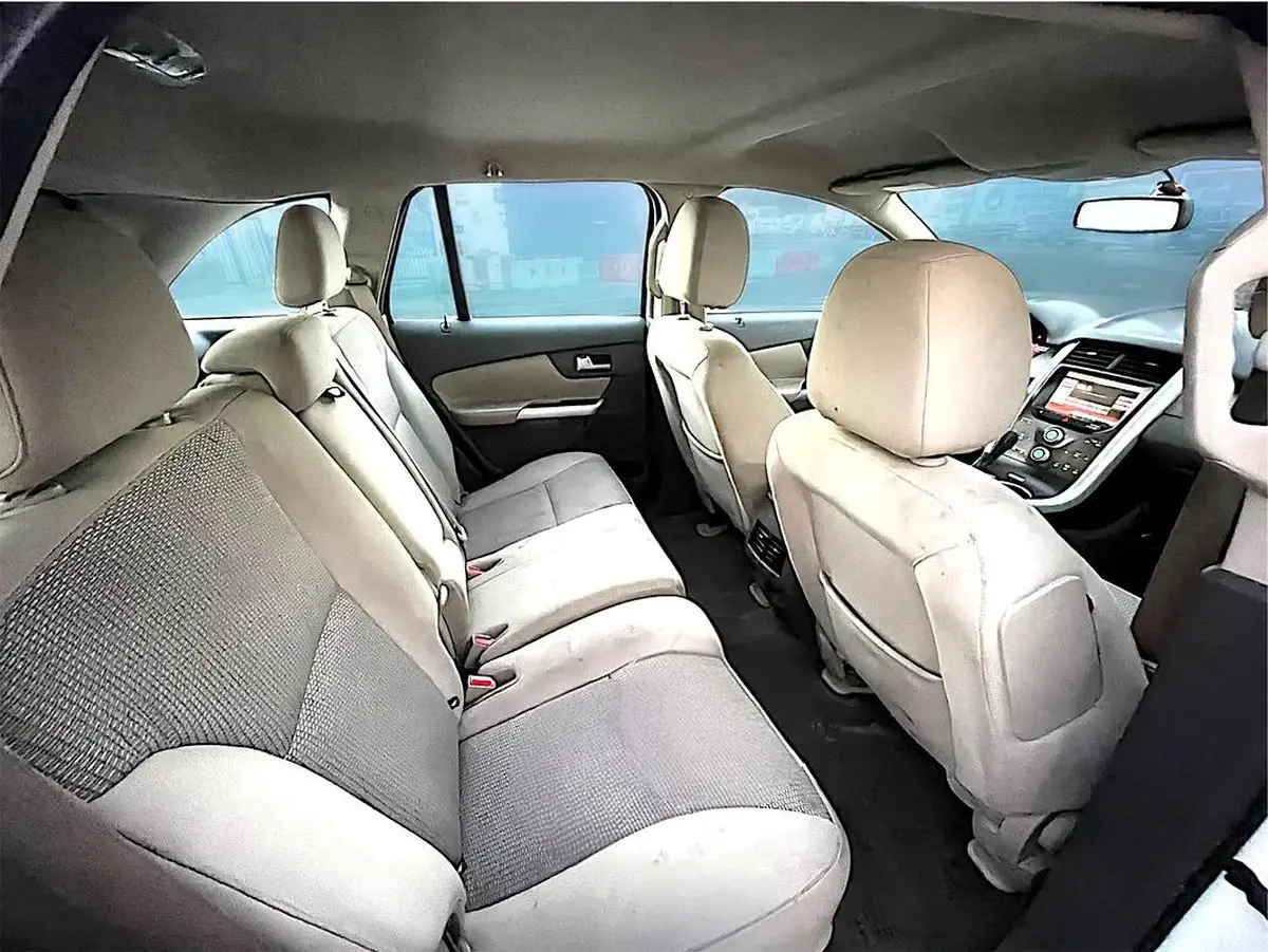 2014 Ford Edge SE - GCC Specs 3.5L V6-18-18