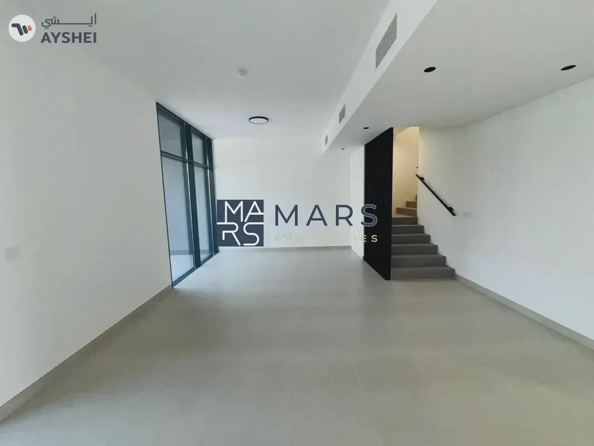 04 BEDROOMS-MIDDLE UNIT-BRAND NEW-0-landscape