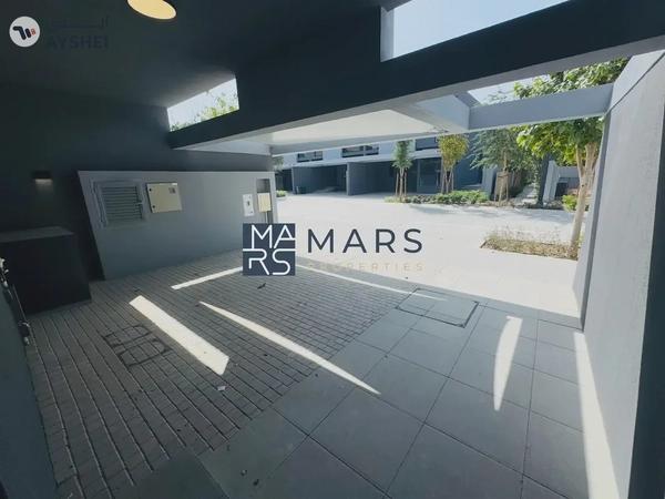 04 BEDROOMS-MIDDLE UNIT-BRAND NEW